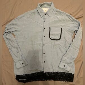 Daniel W. Fletcher button front blouse with lace hem Blue/Black Size Large